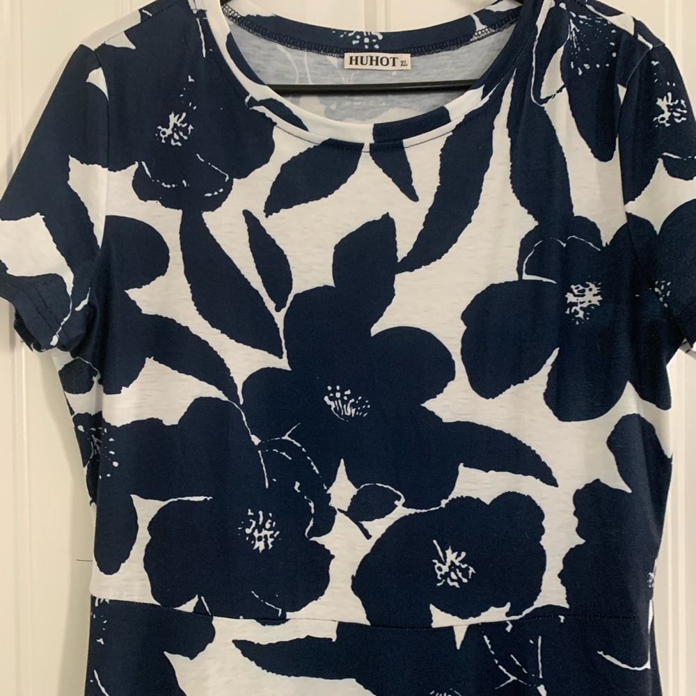 Floral cotton dress NWOT